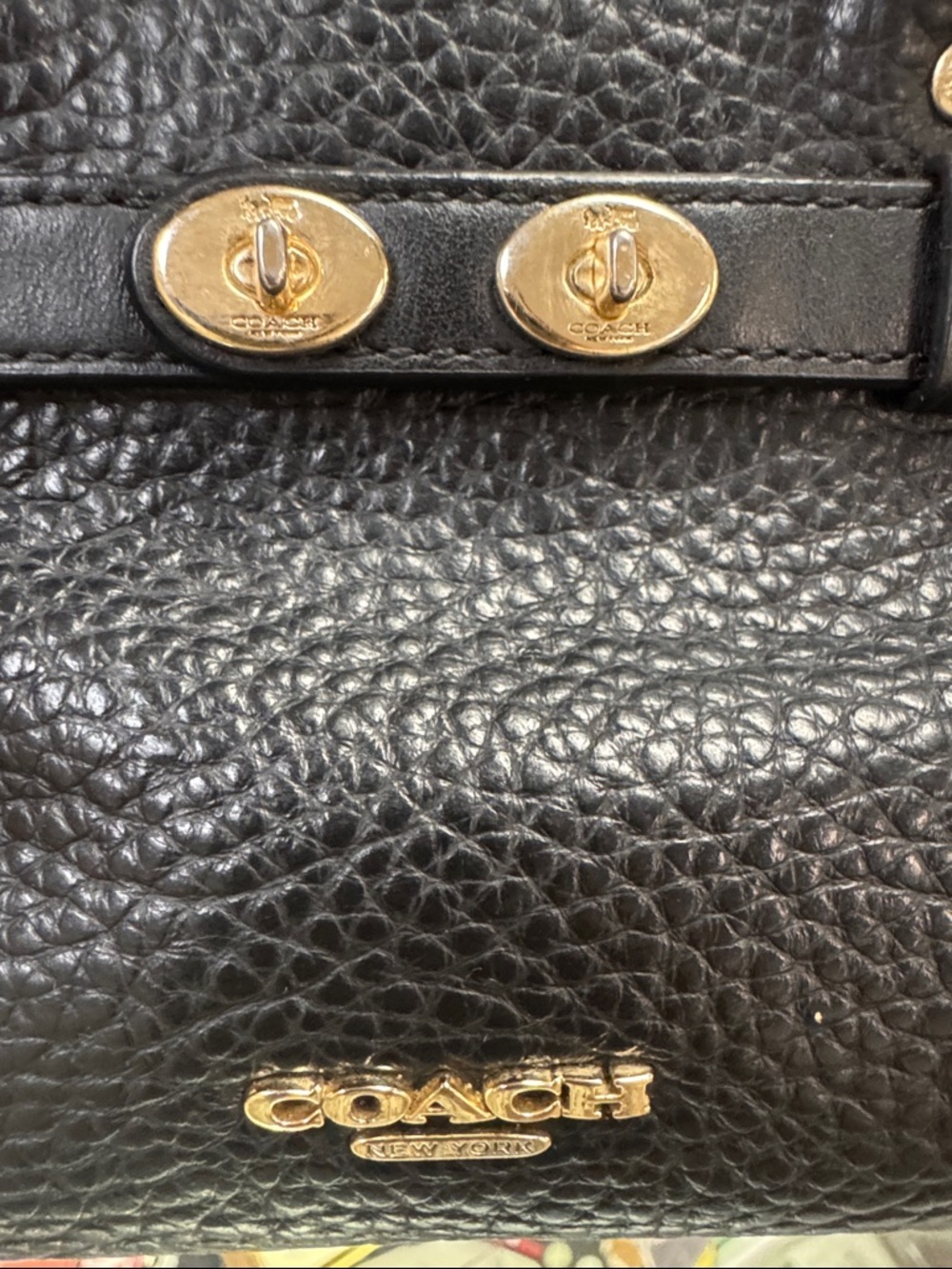 Coach Black Leather Handbag with Gold Logo Detail - Picture 3 of 9